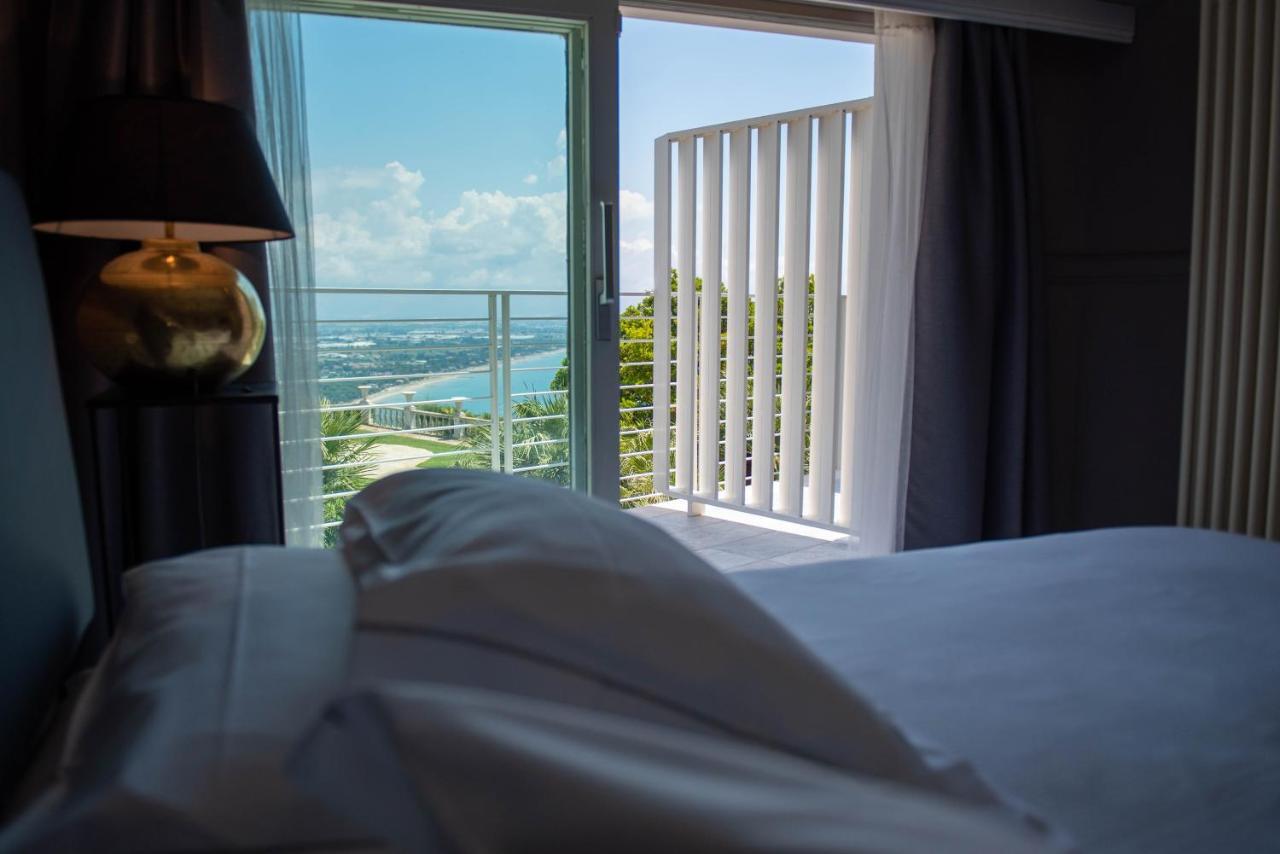 La Librata Boutique Hotel Terracina Zewnętrze zdjęcie