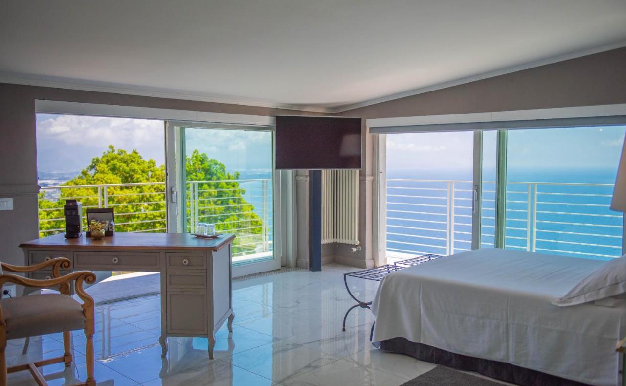La Librata Boutique Hotel Terracina Zewnętrze zdjęcie
